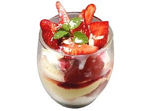 イチゴパフェ
